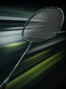 Yonex Nanoflare 800